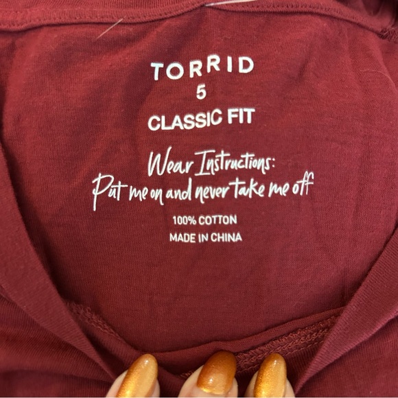 Torrid Classic Fit Burgundy Top 100% Cotton 5X NWT - Picture 9 of 12